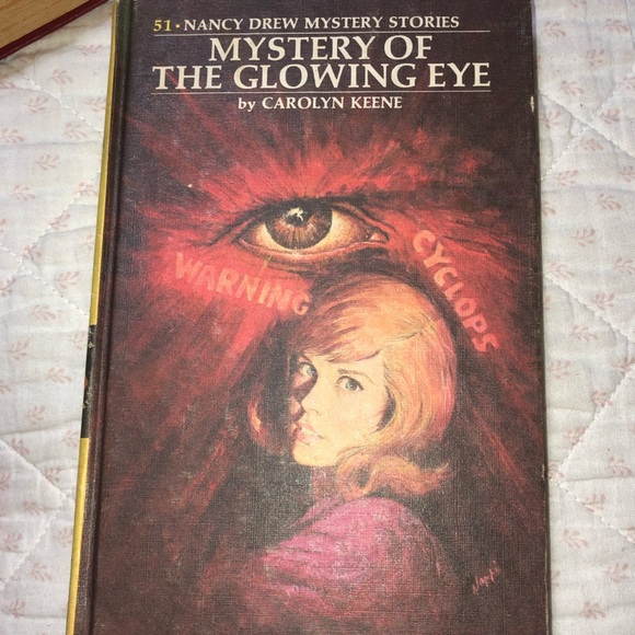 Nancy Drew- Mystery of The Glowing Eye - Picture 8 of 10